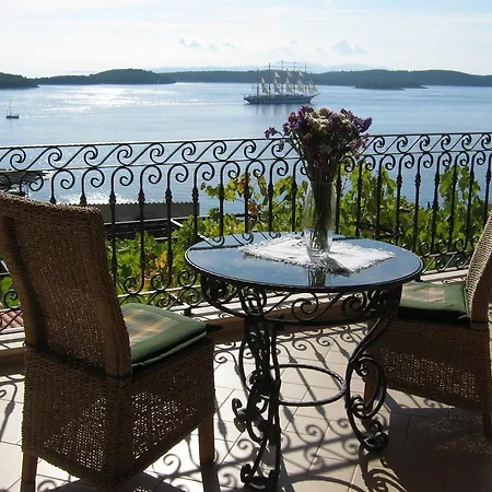 Hvar Boutique - Terra Rossa Apartament *