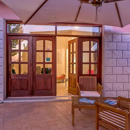 Hvar Boutique - Terra Rossa