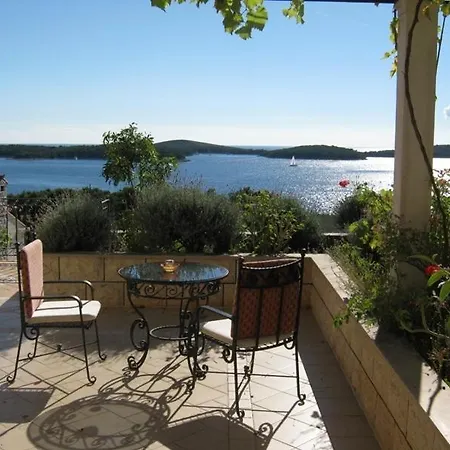Hvar Boutique - Terra Rossa 3* هفار