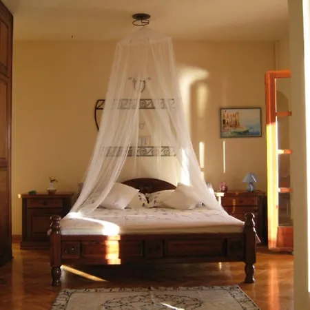 فندق Hvar Boutique - Terra Rossa 3*