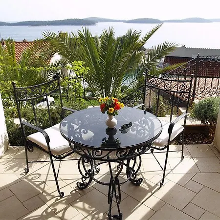 فندق Hvar Boutique - Terra Rossa